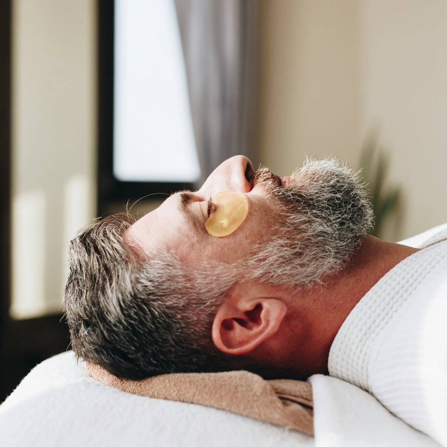 Guy in detox stress free mode